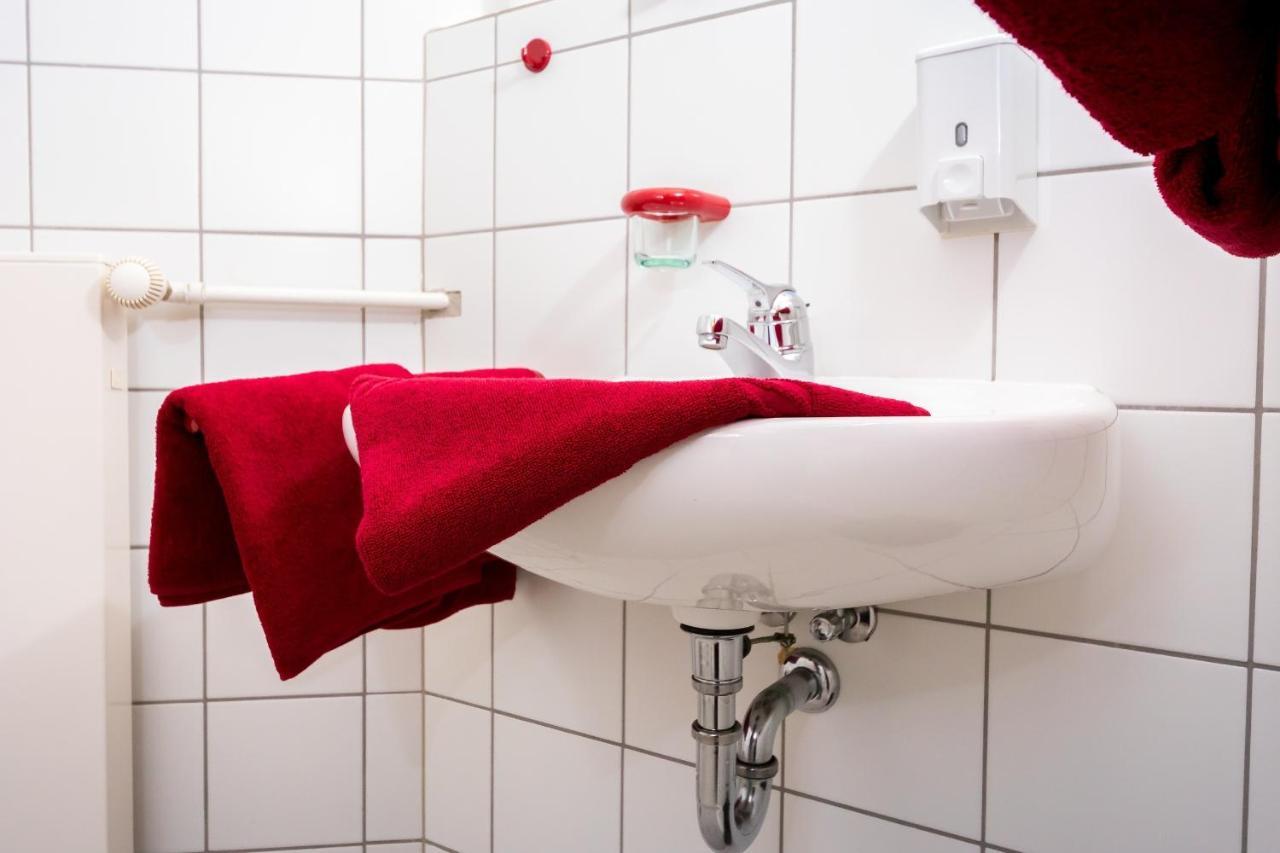 Wohlfuehlhotel Im Schlosspark - Self Checkin Willebadessen Dış mekan fotoğraf